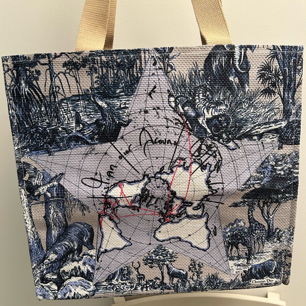 Dior Beauty VIP Around Tote